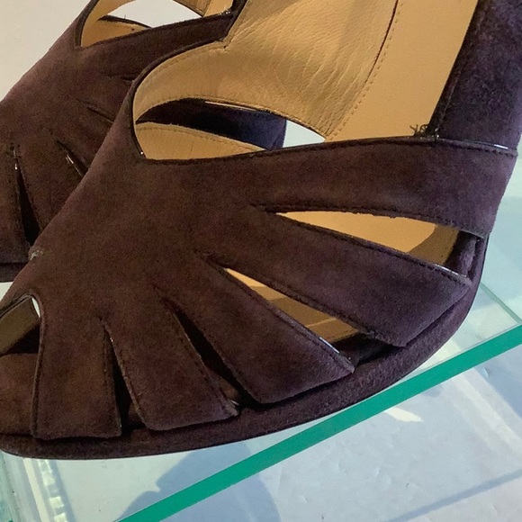 Prada suede heels - Picture 4 of 12